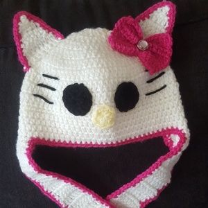 Hello kitty hat